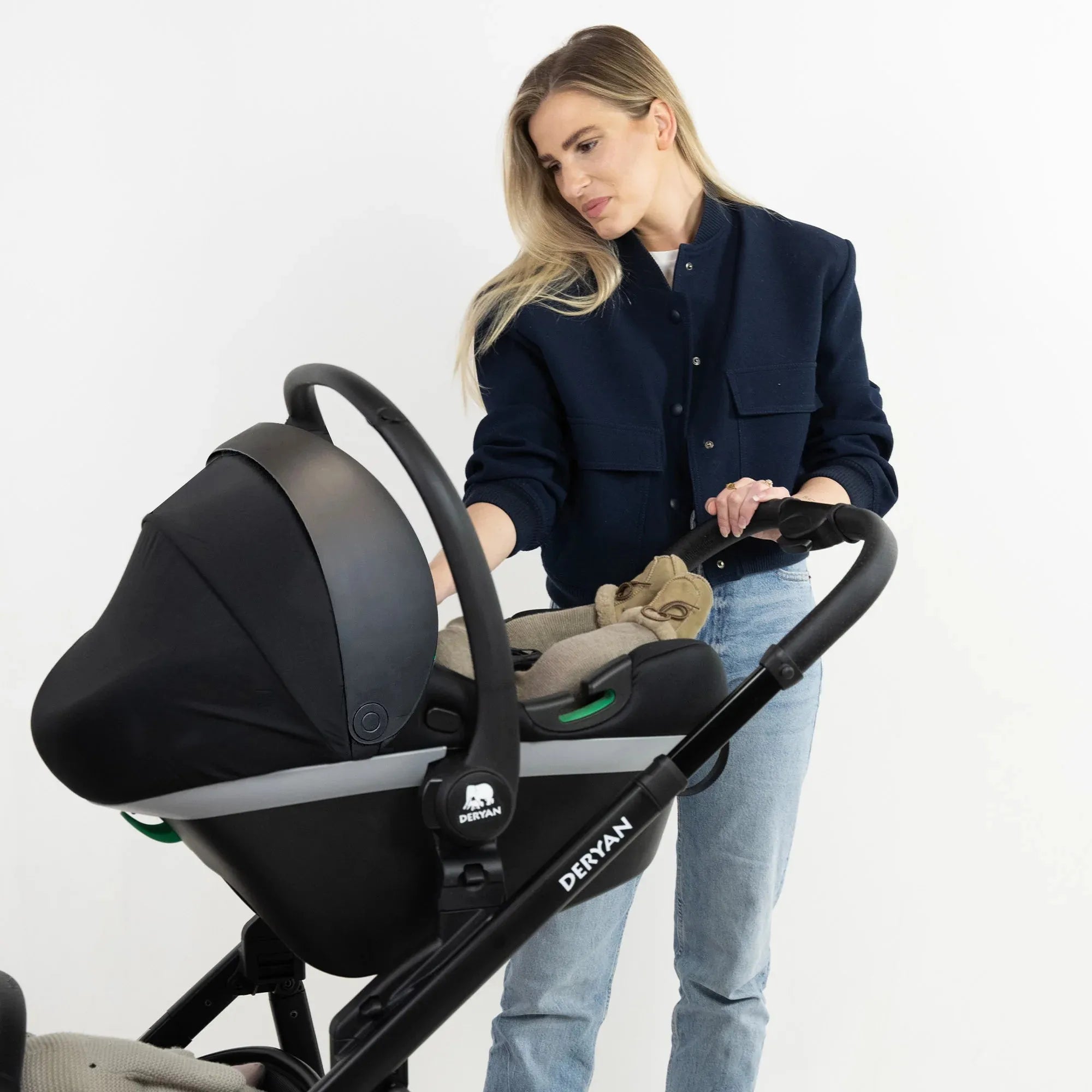 Silla de auto i-Size con Isofix iBase